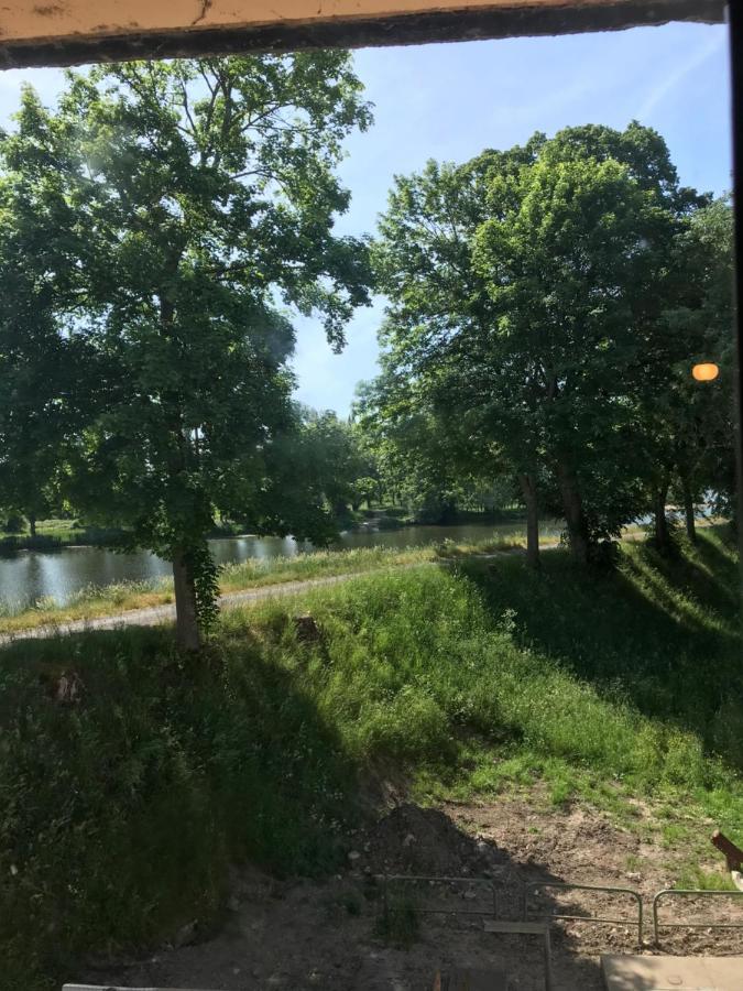 德西兹F3 Bord De Loire Complet公寓 外观 照片